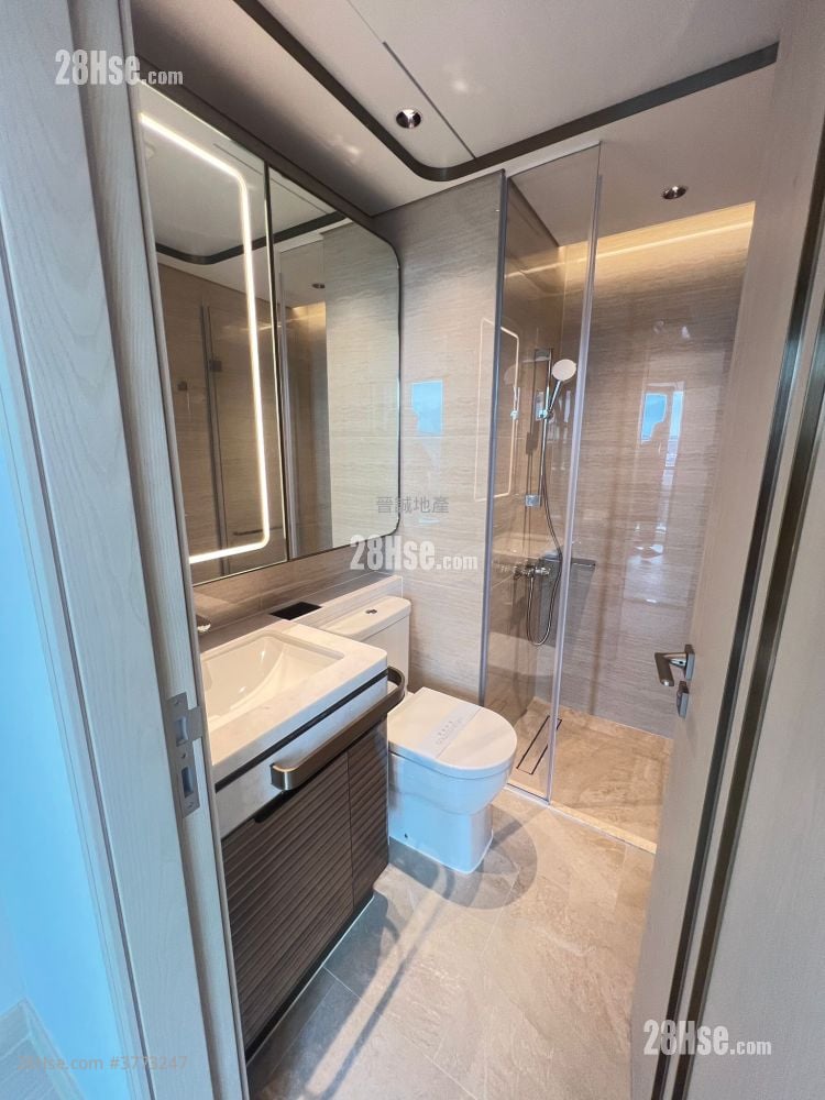 Gold Coast Bay Sell Studio , 1 Bathroom 204 ft²