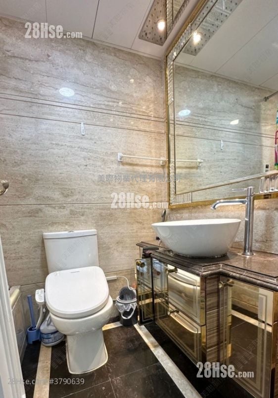 致蓝天 售盘 4 房 928 平方尺