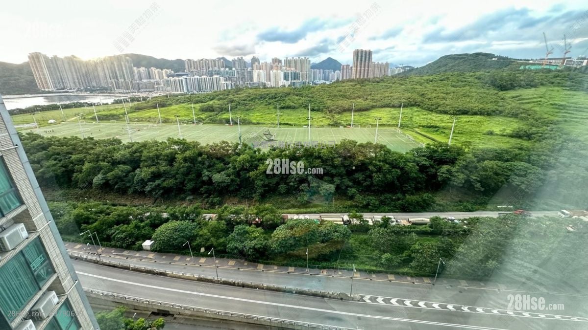 致蓝天 售盘 4 房 928 平方尺