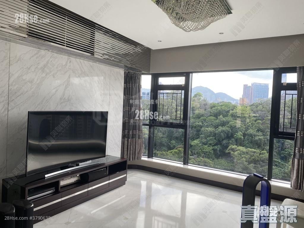 King's Park Hill Sell 2 Bedrooms 1,215 ft²