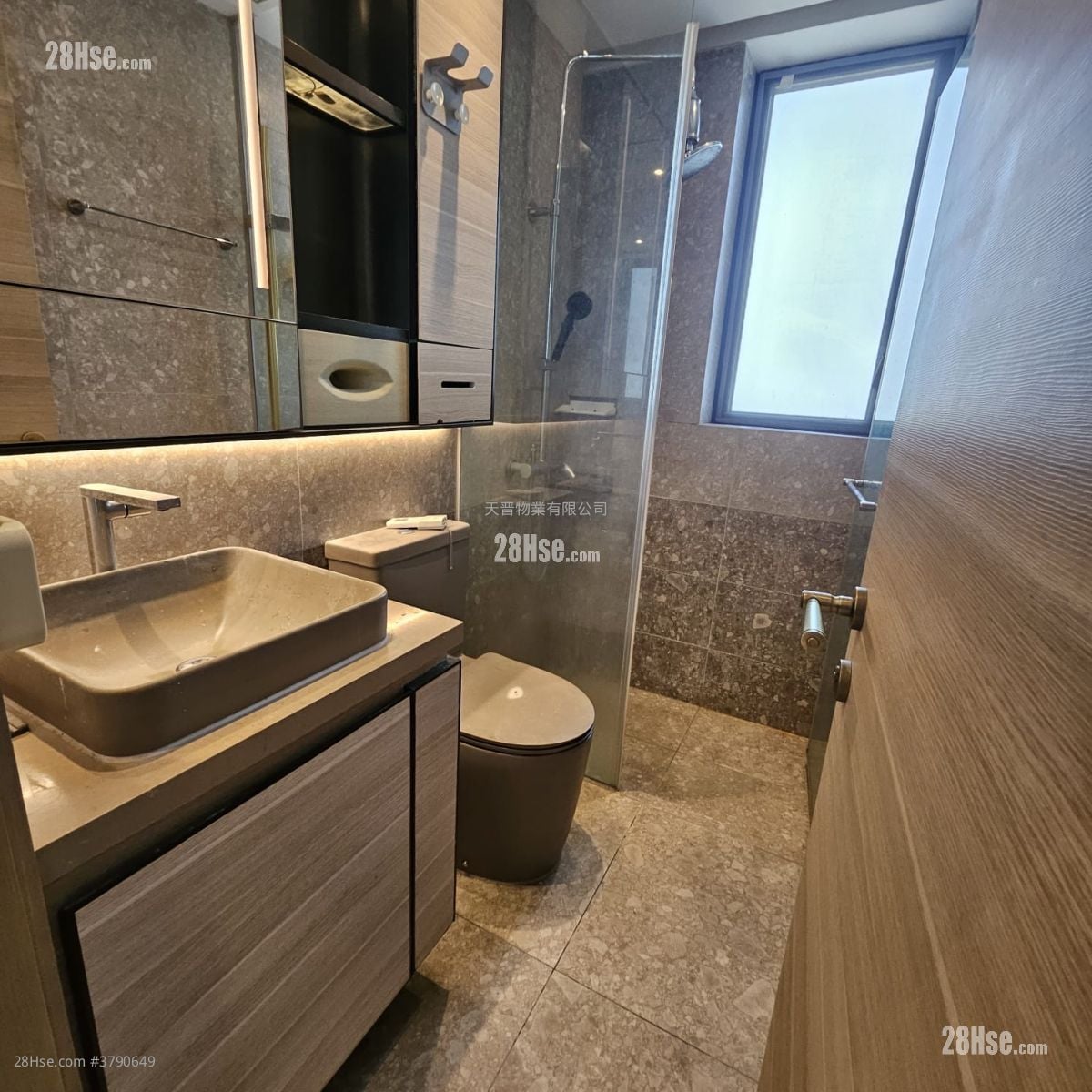 Artisan Garden Sell 1 Bedroom , 1 Bathroom 303 ft²