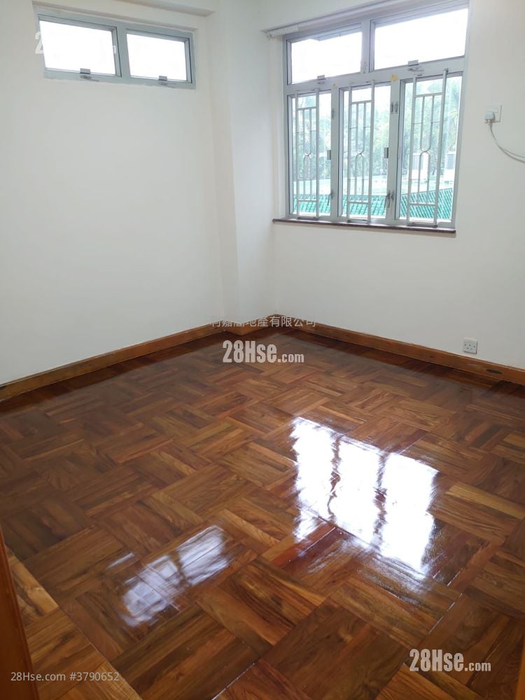 Mei Foo Sun Chuen Sell 2 Bedrooms , 2 Bathrooms 679 ft²