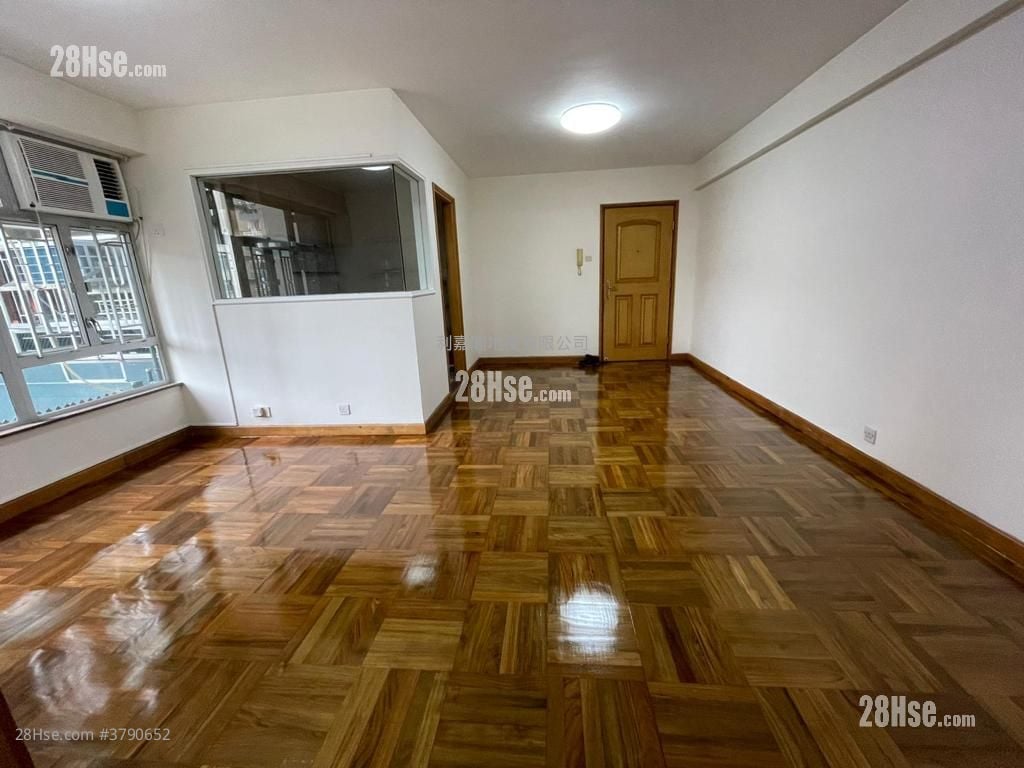 Mei Foo Sun Chuen Sell 2 Bedrooms , 2 Bathrooms 679 ft²