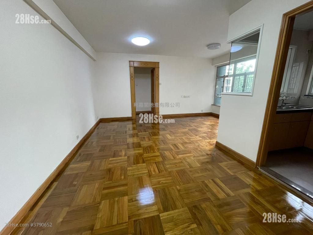 Mei Foo Sun Chuen Sell 2 Bedrooms , 2 Bathrooms 679 ft²