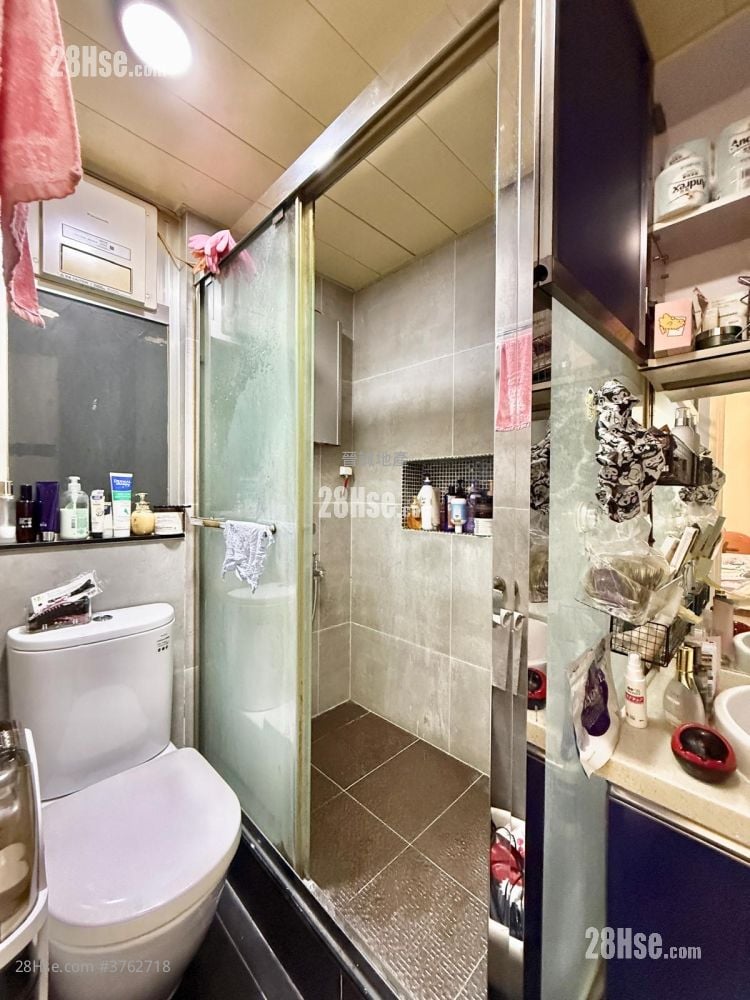 丽都花园 售盘 3 房 , 2 浴室 617 平方尺