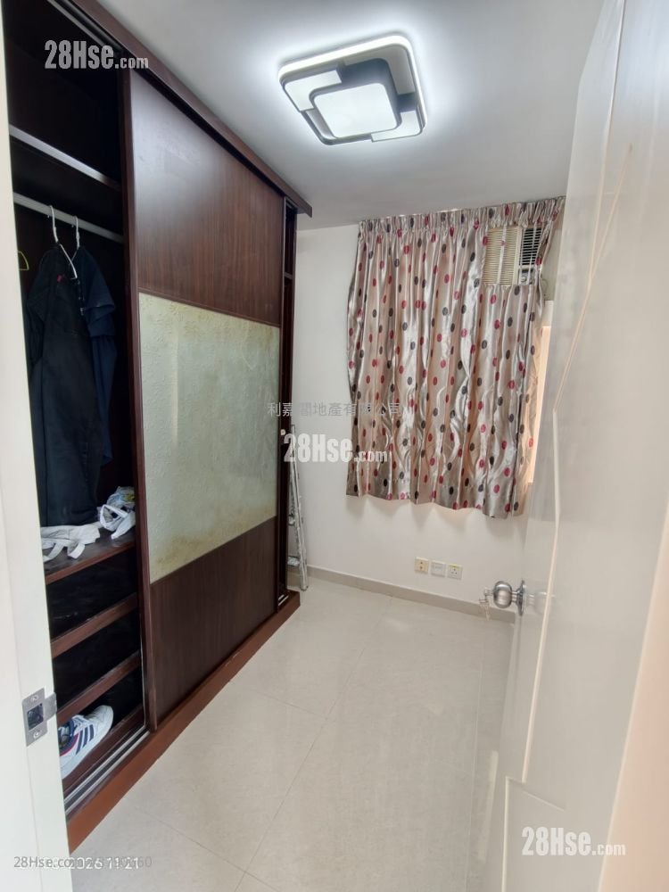 Choi Po Court Rental