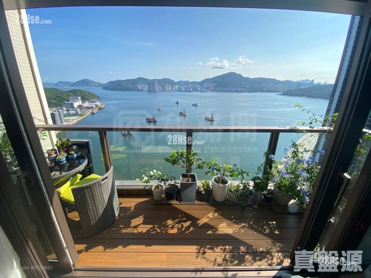 Lp6 Sell 4 Bedrooms , 2 Bathrooms 1,440 ft²