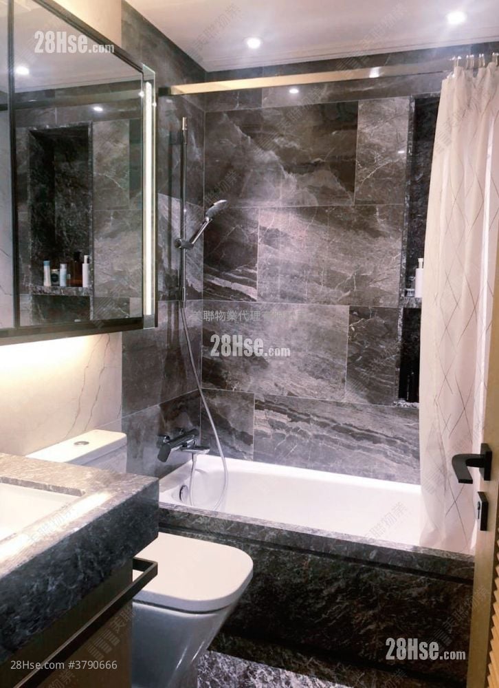 MALIBU 售盘 2 房 , 1 浴室 544 平方尺