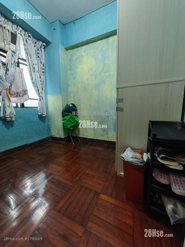 Sam Yuen Mansion Sell 2 Bedrooms , 1 Bathroom 386 ft²