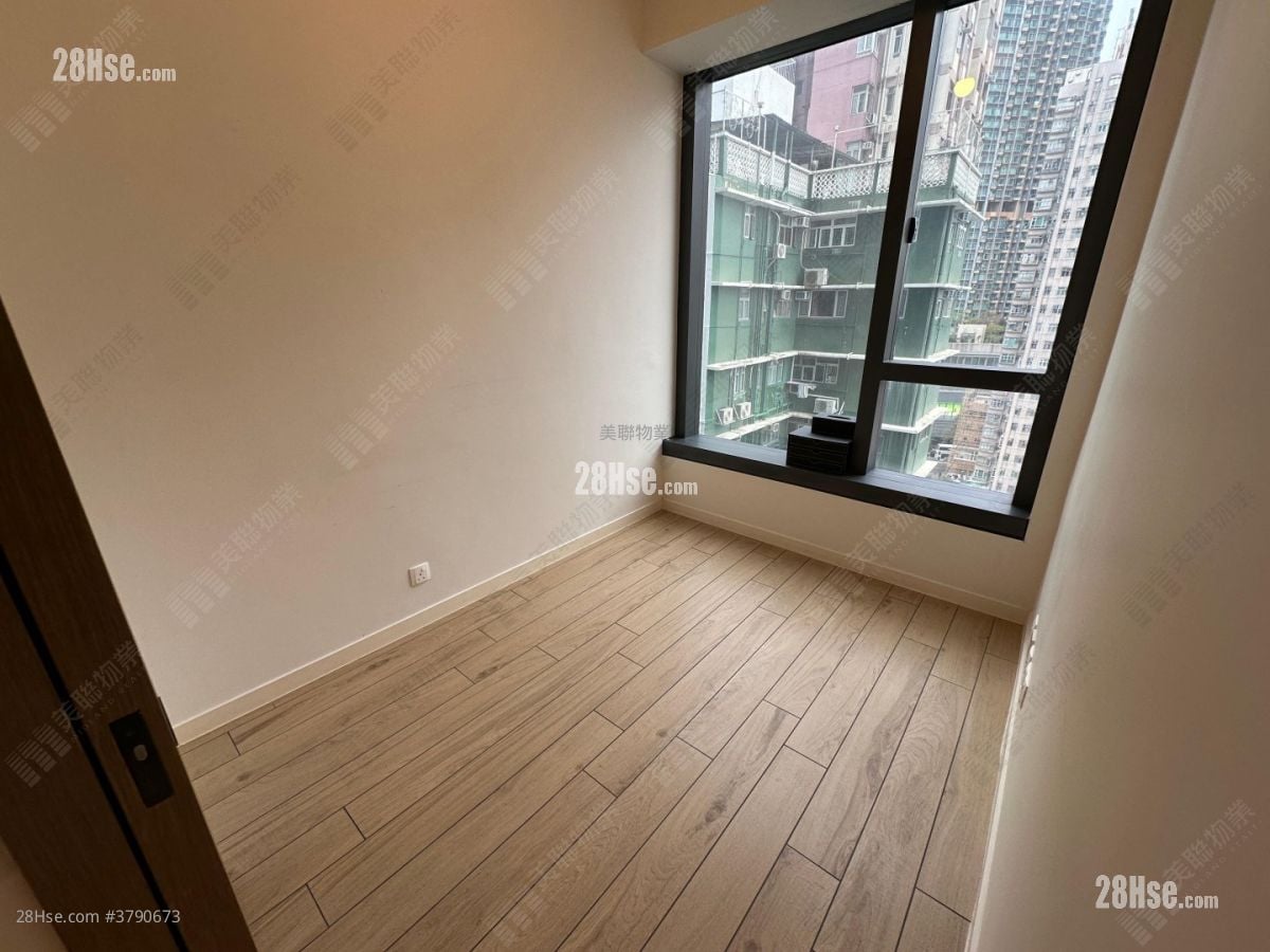 Coo Residence Sell 1 Bedroom , 1 Bathroom 320 ft²