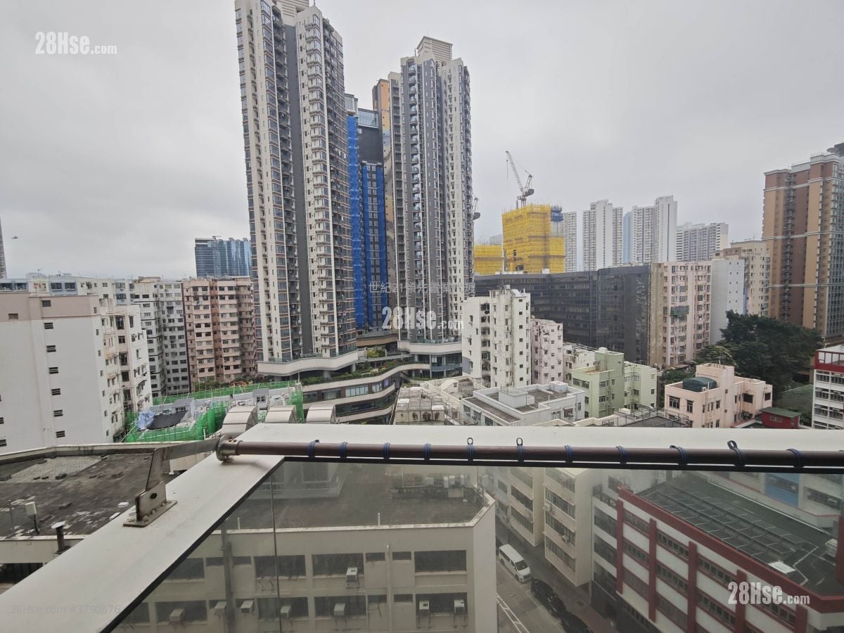 The Met. Focus Sell 1 Bathroom 221 ft²