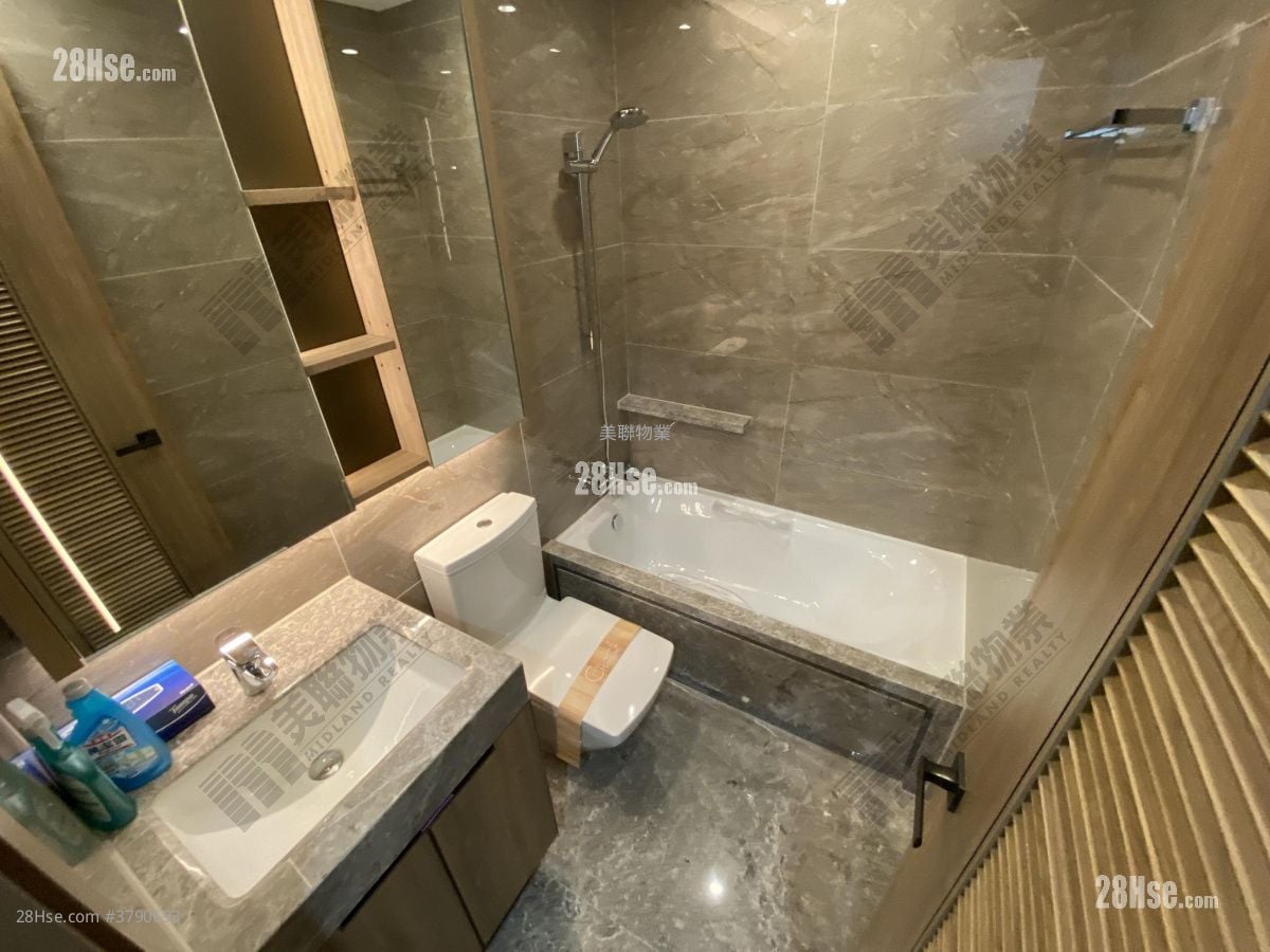 海日湾 II 售盘 2 房 556 平方尺