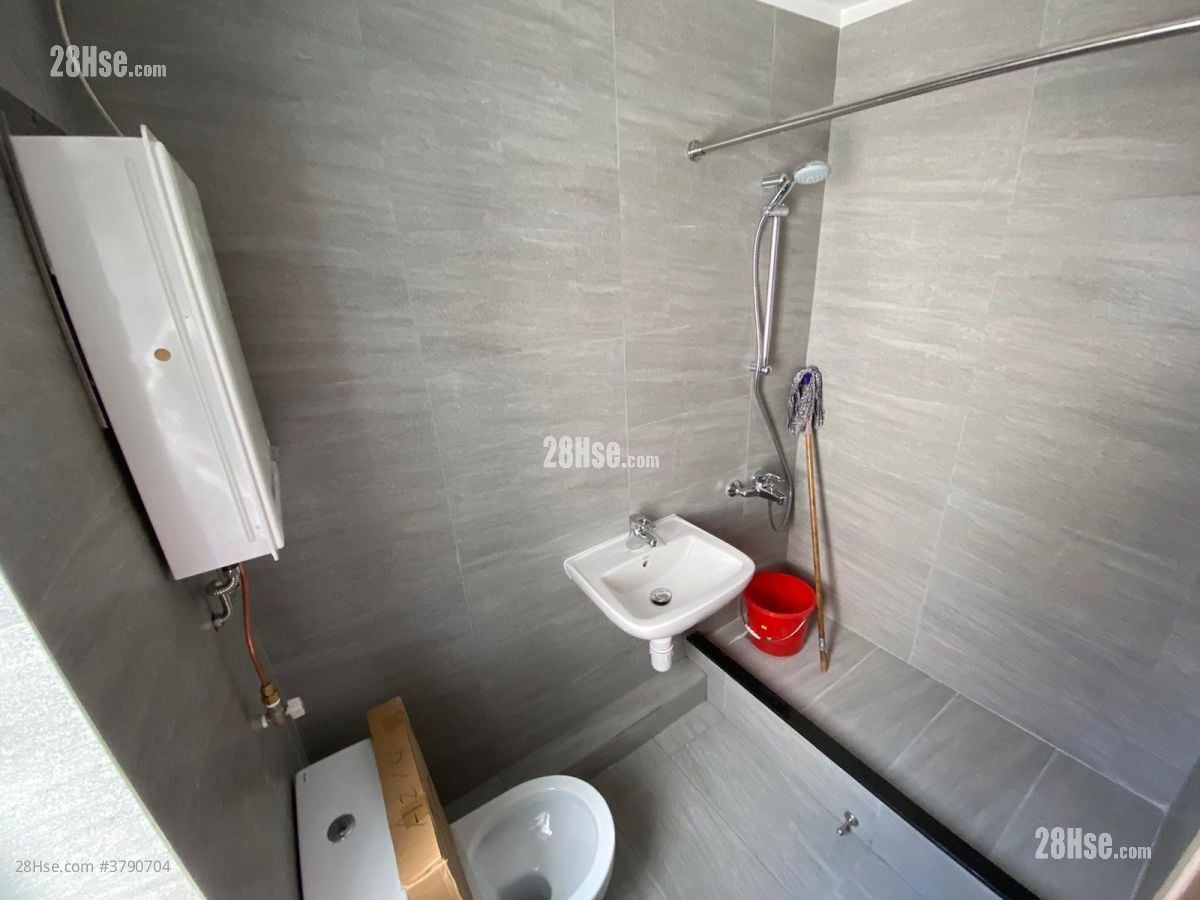 Prime View Garden Rental 2 Bedrooms , 1 Bathroom 400 ft²