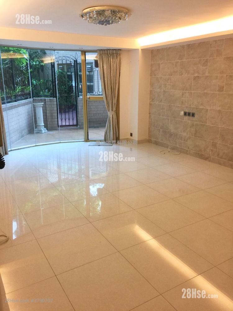 雅士花园 售盘 3 房 , 2 浴室 870 平方尺