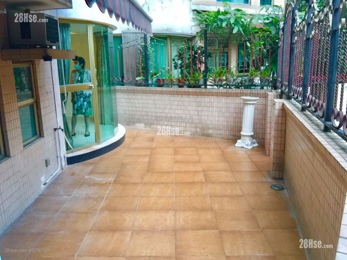 雅士花园 售盘 3 房 , 2 浴室 870 平方尺