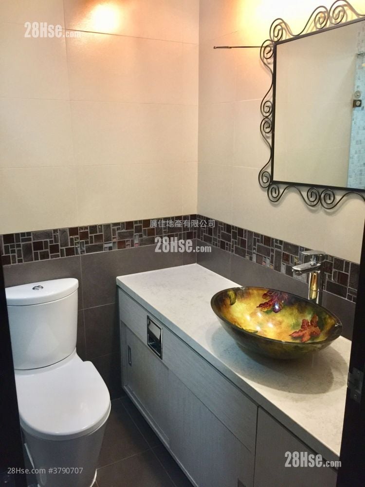 雅士花园 售盘 3 房 , 2 浴室 870 平方尺