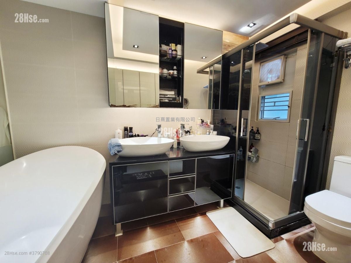 夏威夷花园 售盘 3 房 , 2 浴室 1,852 平方尺