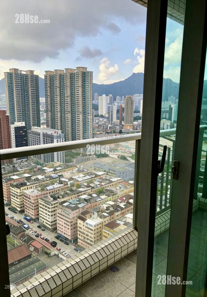 Grand Waterfront Sell 2 Bedrooms , 1 Bathroom 360 ft²