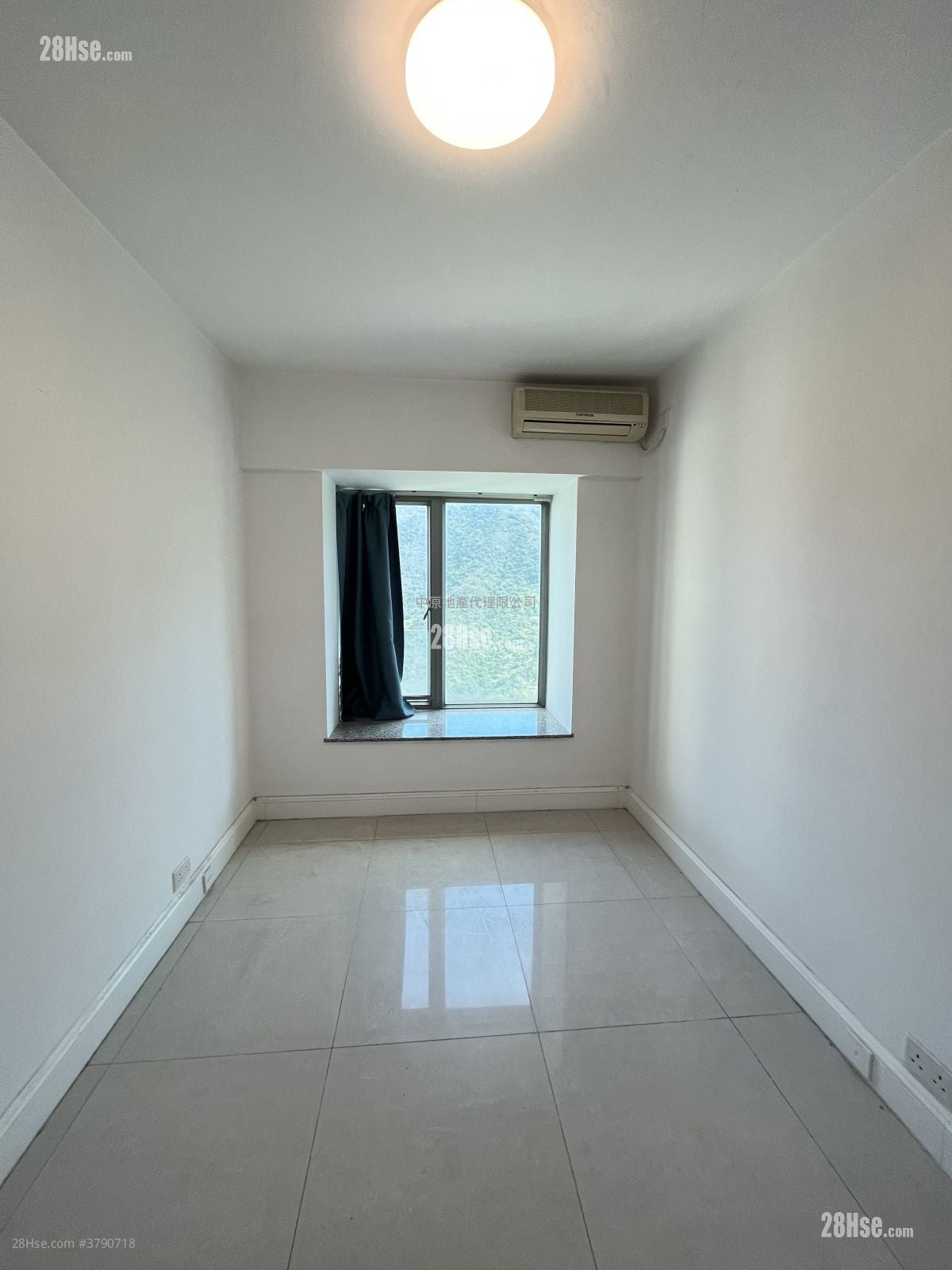 映湾园 租盘 2 房 , 1 浴室 565 平方尺