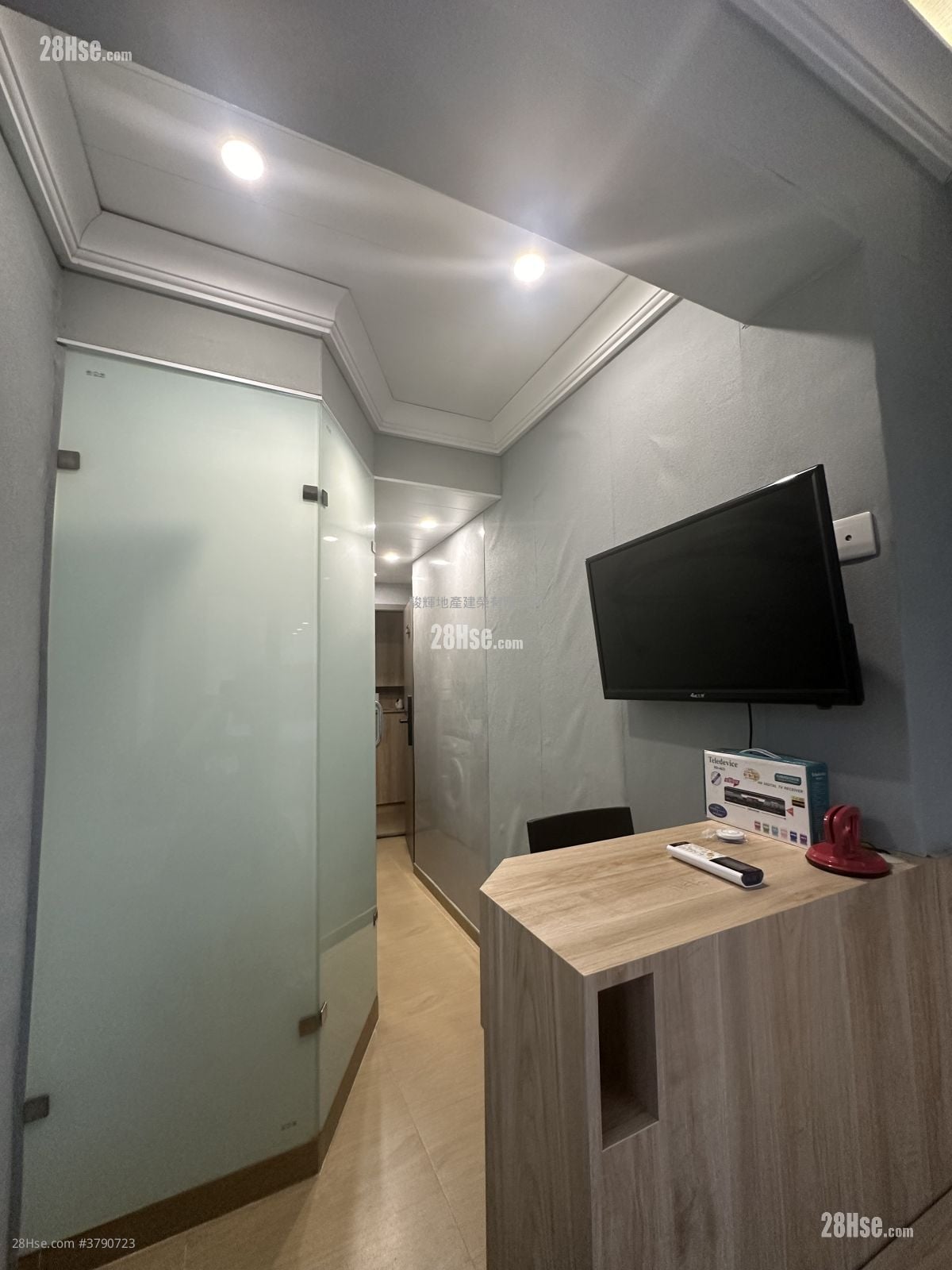 Pak Lok Building Rental Studio , 1 Bathroom 150 ft²