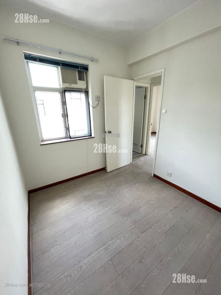 华美阁 售盘 3 房 , 2 浴室 733 平方尺