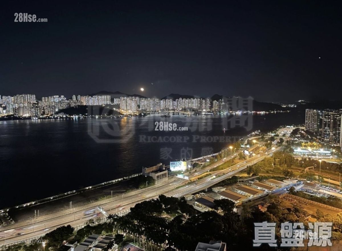 御皇台 售盘 4 房 1,429 平方尺