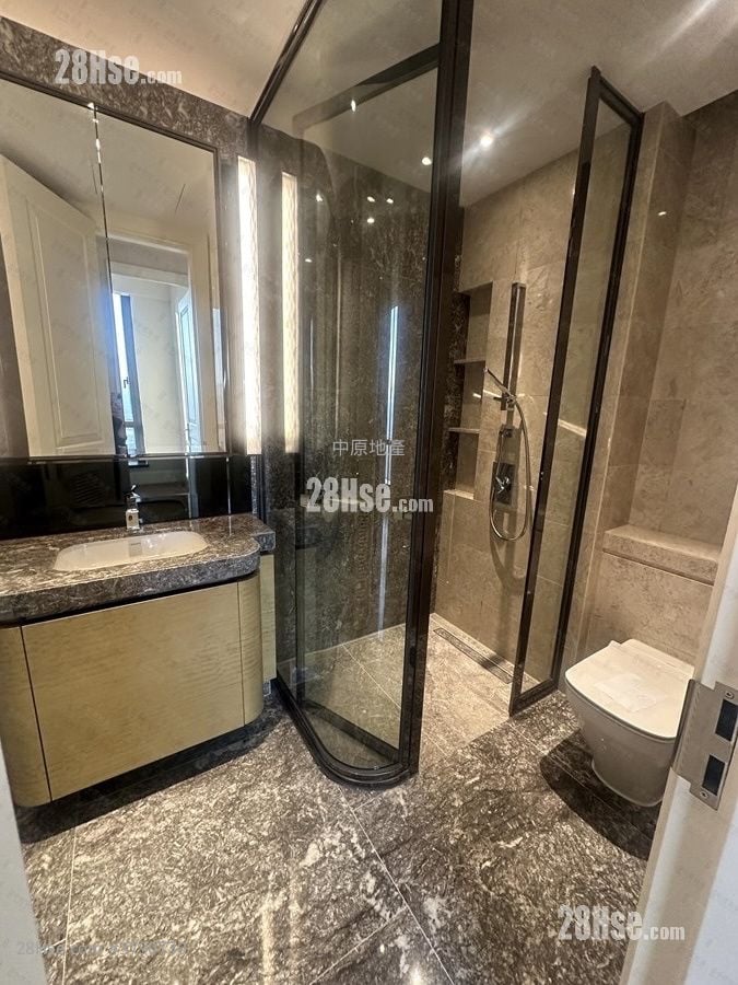 Eden Manor Rental 4 Bedrooms , 3 Bathrooms 1,314 ft²