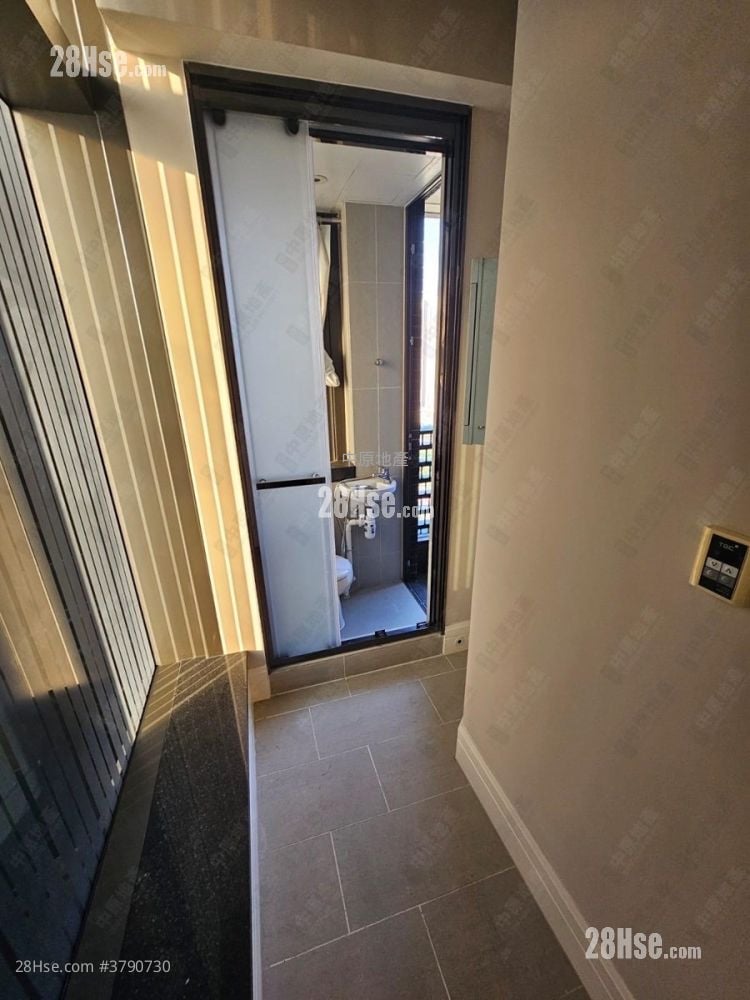 Eden Manor Rental 4 Bedrooms , 3 Bathrooms 1,314 ft²