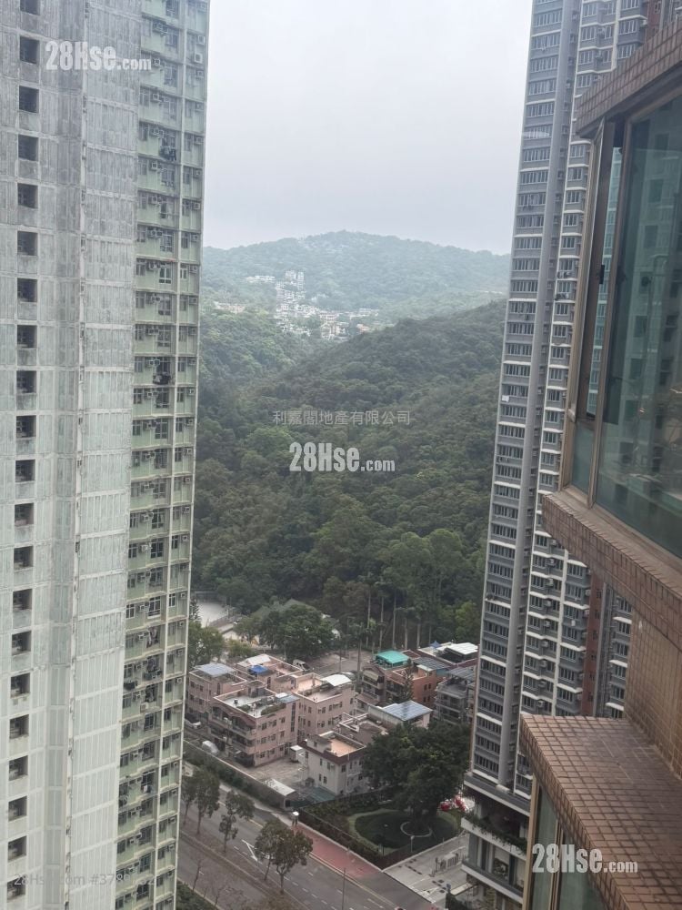 新宝城 售盘 2 房 377 平方尺