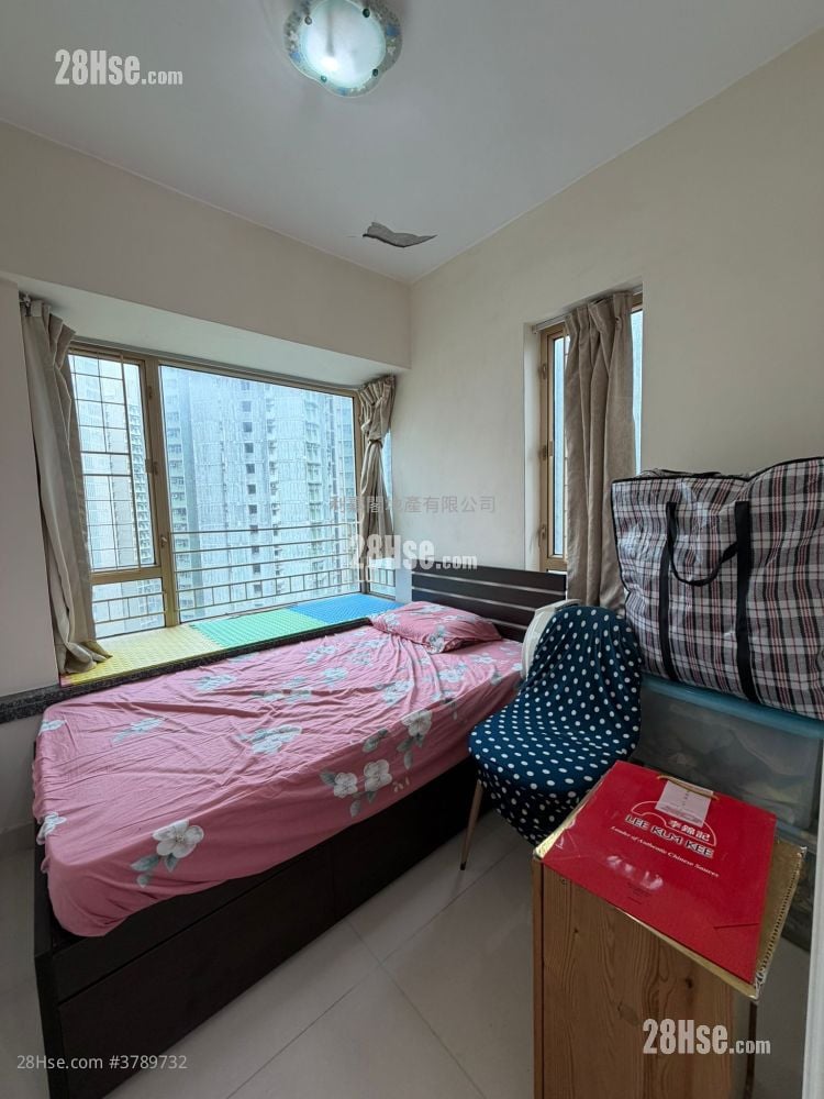 新宝城 售盘 2 房 377 平方尺