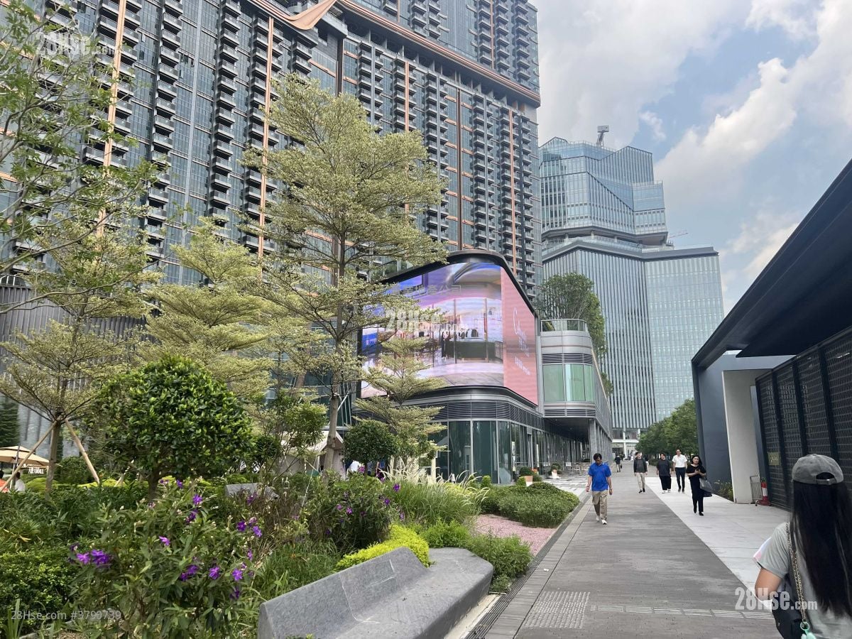 Cullinan Sky Rental 2 Bedrooms , 1 Bathroom 477 ft²