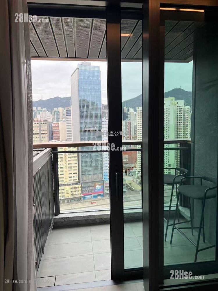 Cullinan Sky Rental 2 Bedrooms , 1 Bathroom 477 ft²