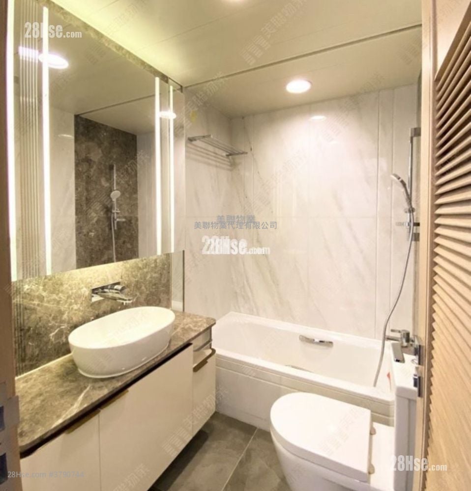 Seaside Sonata Sell 2 Bedrooms 505 ft²