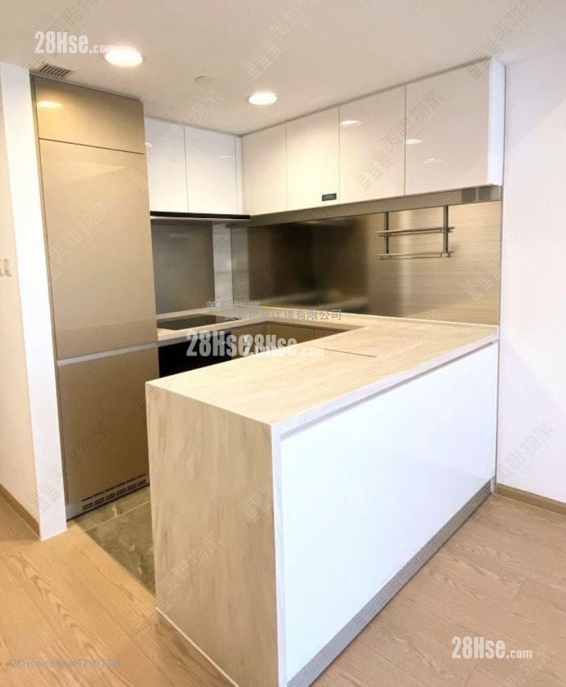 Seaside Sonata Sell 2 Bedrooms 505 ft²