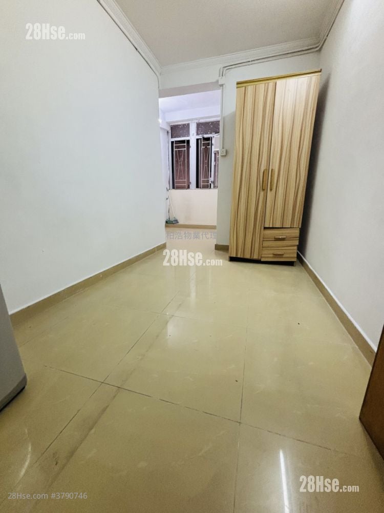 Chinese Mansion Rental Studio 180 ft²