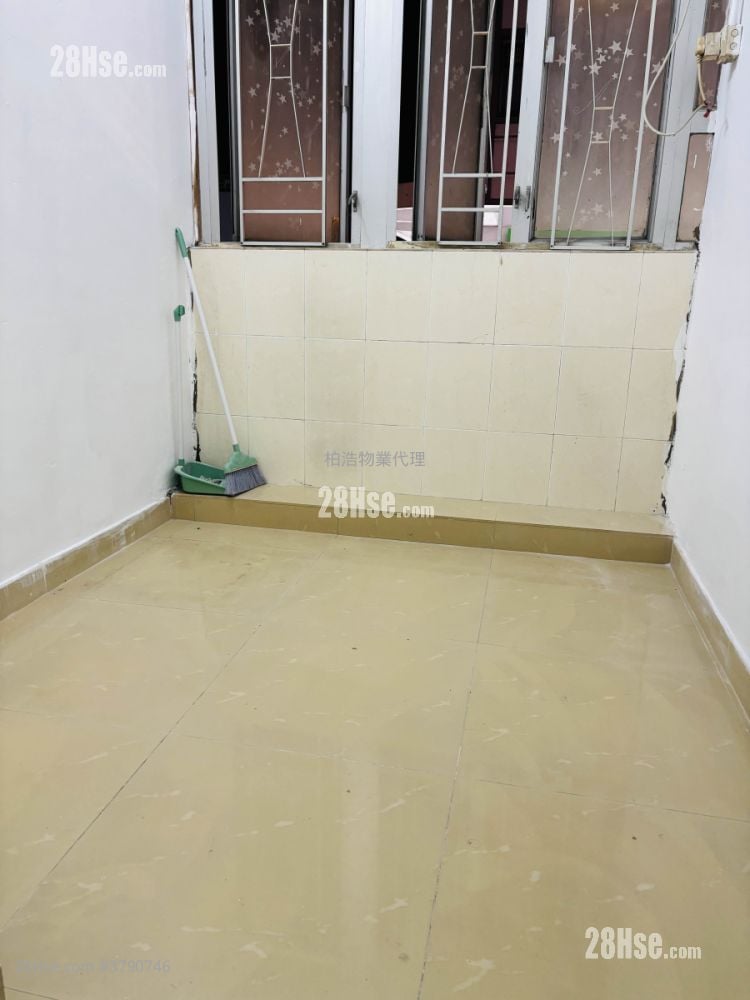 Chinese Mansion Rental Studio 180 ft²