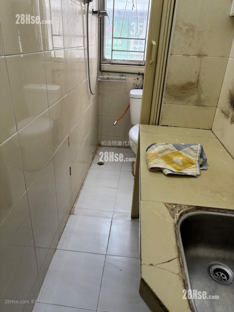 Chinese Mansion Rental Studio 180 ft²