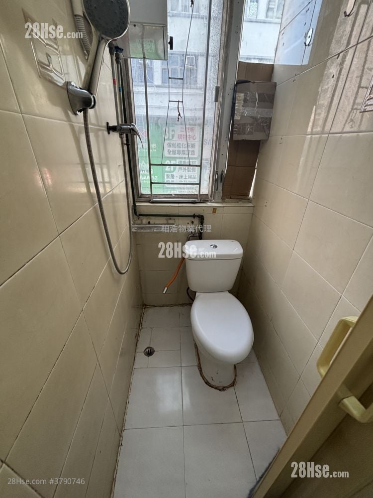 Chinese Mansion Rental Studio 180 ft²