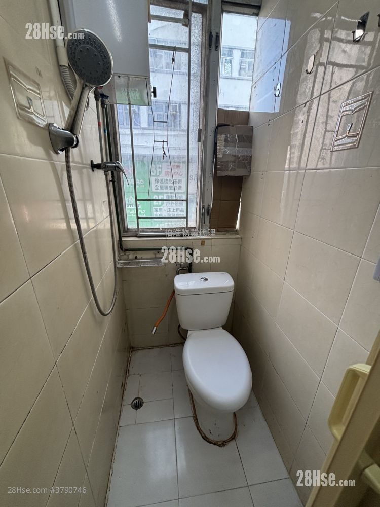 Chinese Mansion Rental Studio 180 ft²