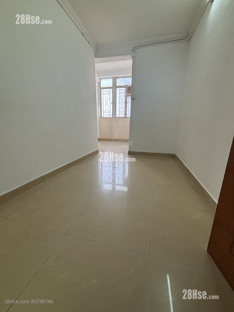 Chinese Mansion Rental Studio 180 ft²