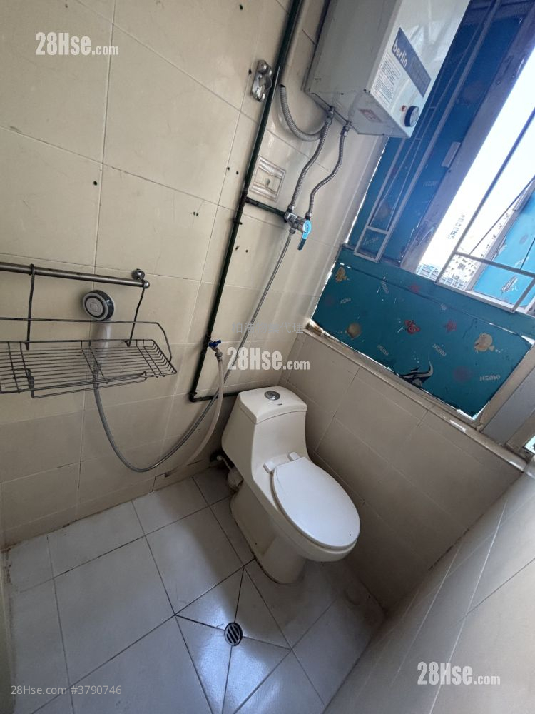 Chinese Mansion Rental Studio 180 ft²