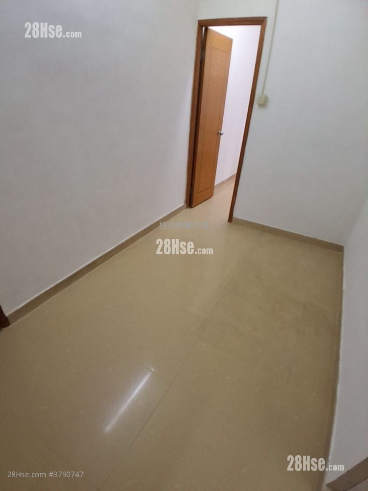 Chinese Mansion Rental Studio 180 ft²