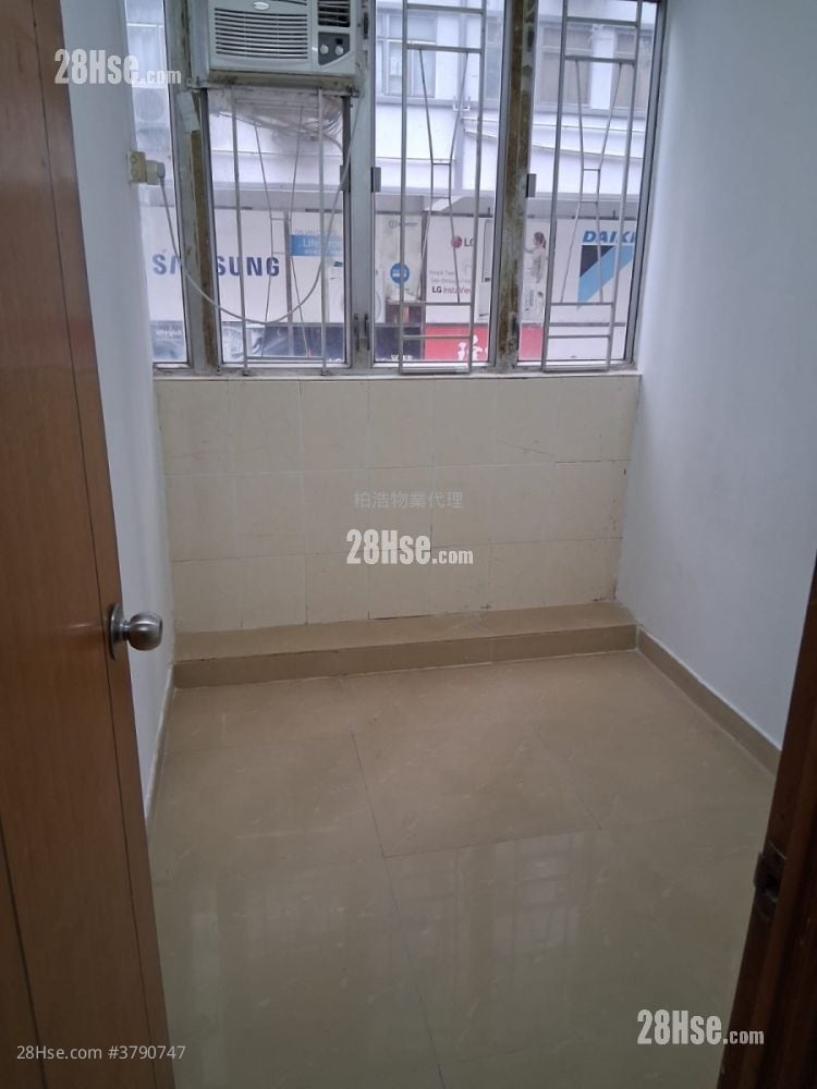 Chinese Mansion Rental Studio 180 ft²