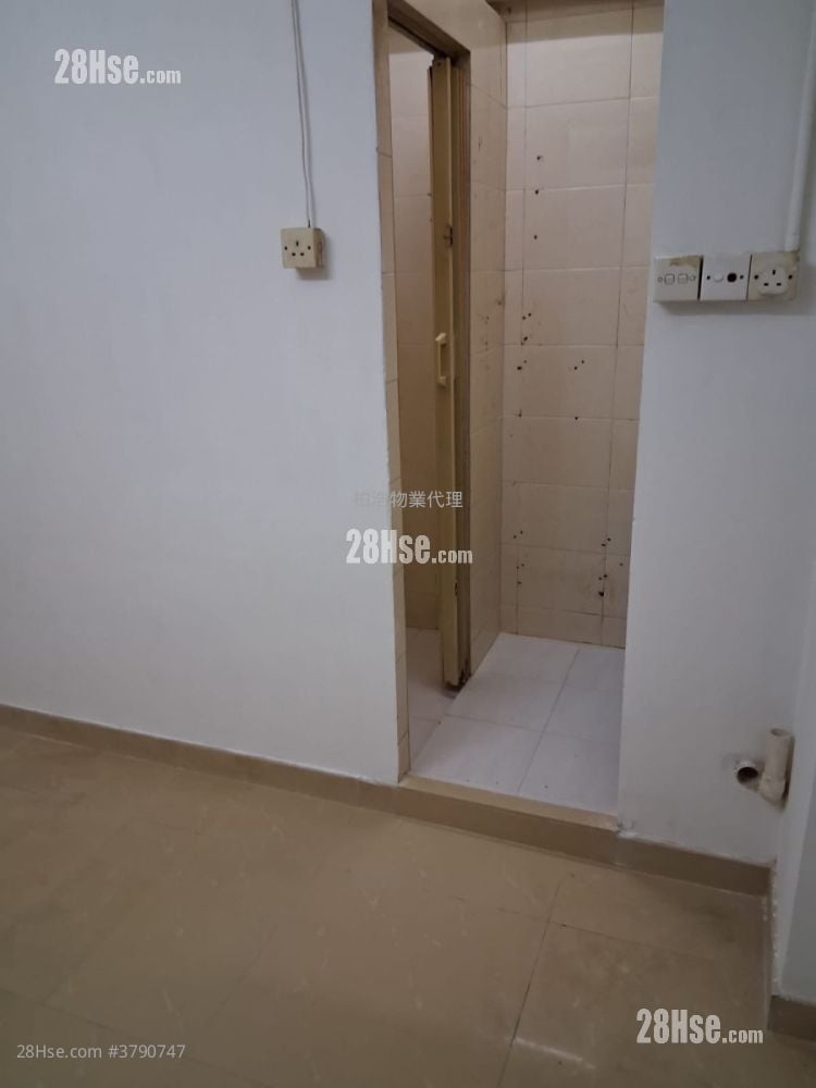 Chinese Mansion Rental Studio 180 ft²