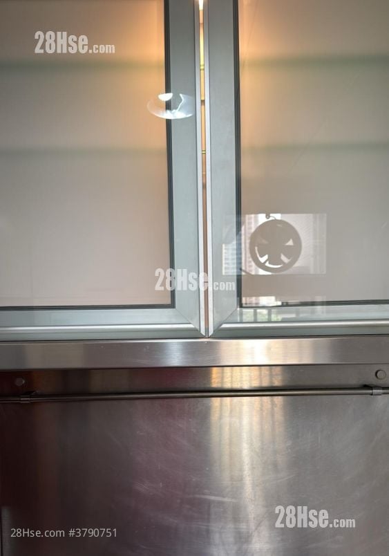 YOHO 租盤 482 平方呎