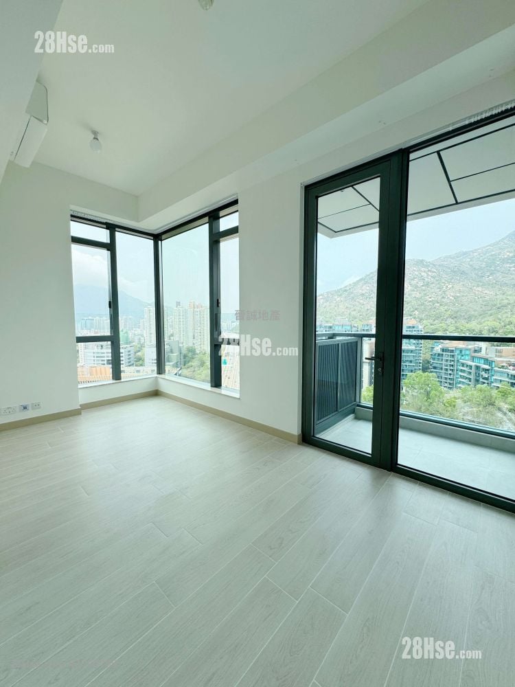 Gold Coast Bay Sell 1 Bedroom , 1 Bathroom 306 ft²