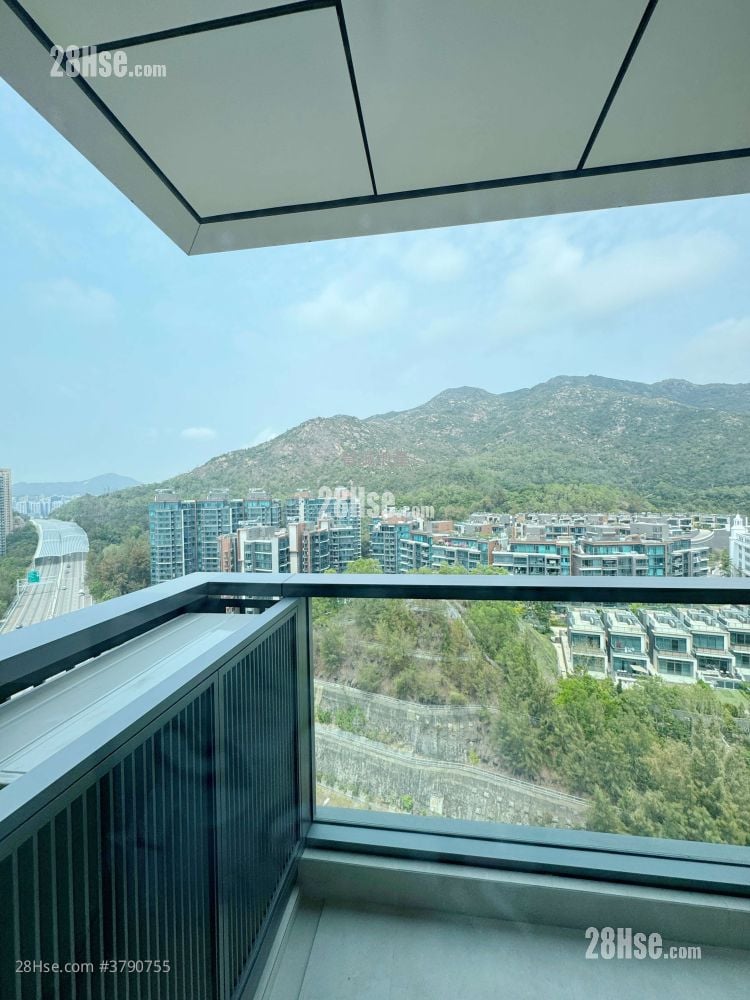 Gold Coast Bay Sell 1 Bedroom , 1 Bathroom 306 ft²