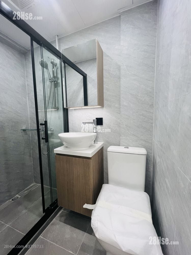 单幢楼房 租盘 开放式间隔 , 1 浴室 150 平方尺