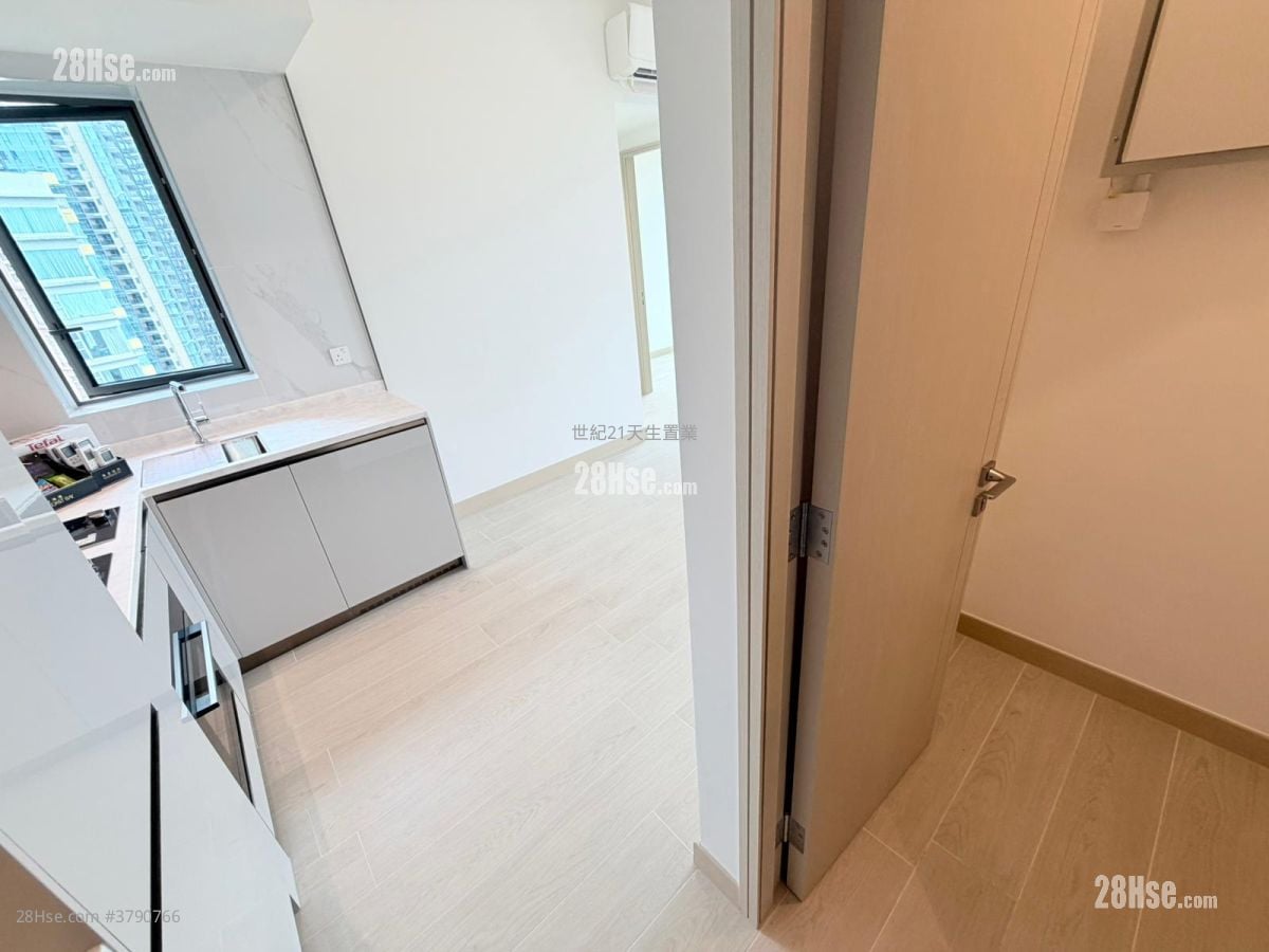 黄金海湾 租盘 2 房 , 1 浴室 545 平方尺