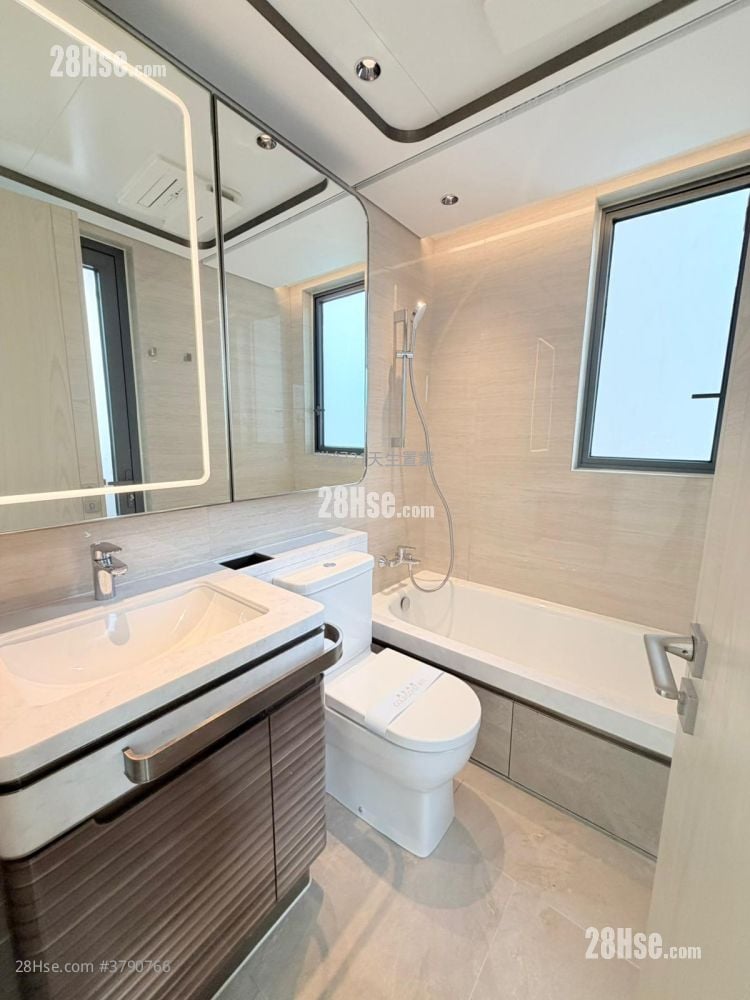 黄金海湾 租盘 2 房 , 1 浴室 545 平方尺